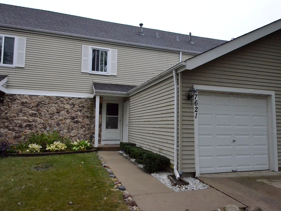 1st image of 7621 Weymouth Cir