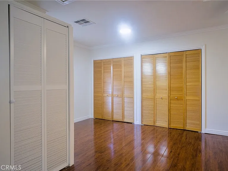 8163 Willis Ave — Photo 15