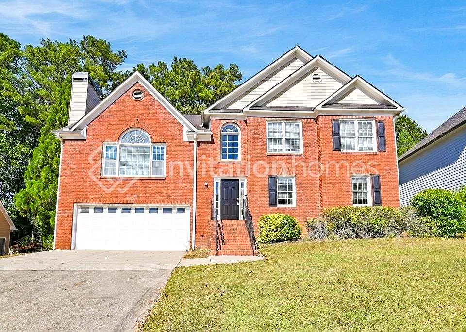 1778 Ascot Run NW