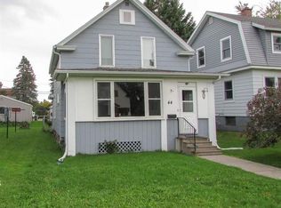 44 1st St, Proctor, MN 55810