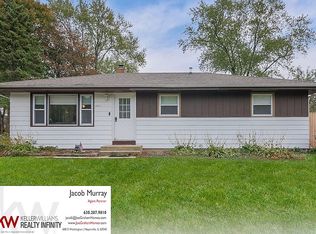 1801 61st St, Downers Grove, IL 60516