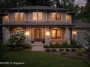 2985 E Iron Woods Pass, Midland, MI 48642