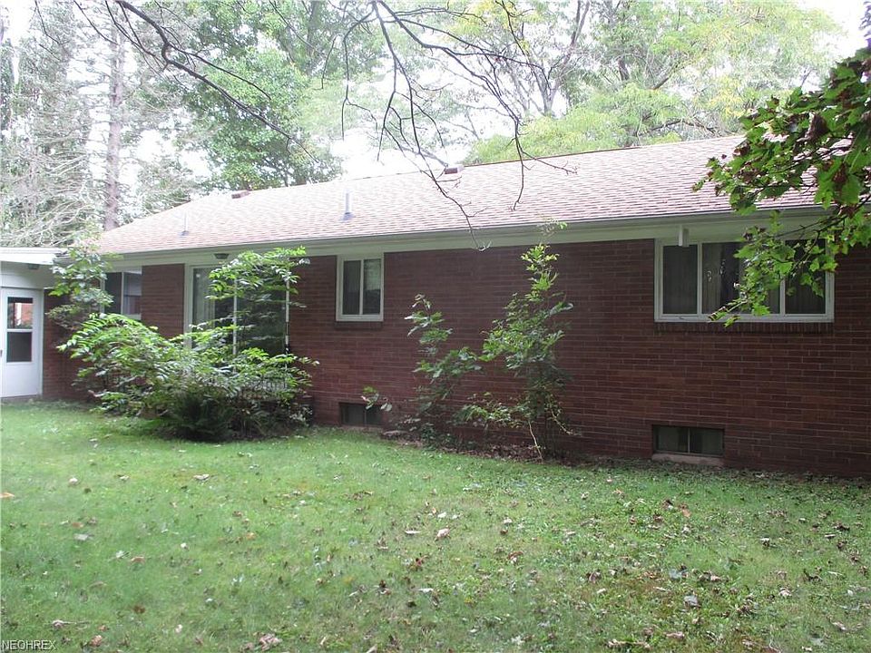 1st image of 955 Lincoln Dr