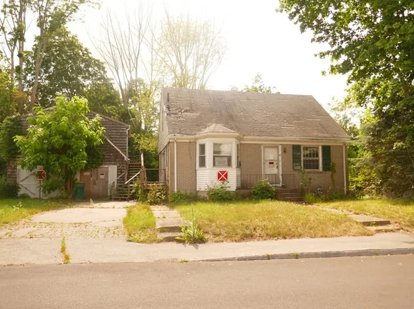 16 Johnson St, North Attleboro, MA 02760