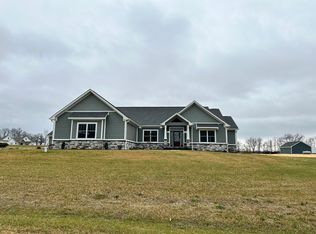 1425 Quail Ct, Crawfordsville, IN 47933