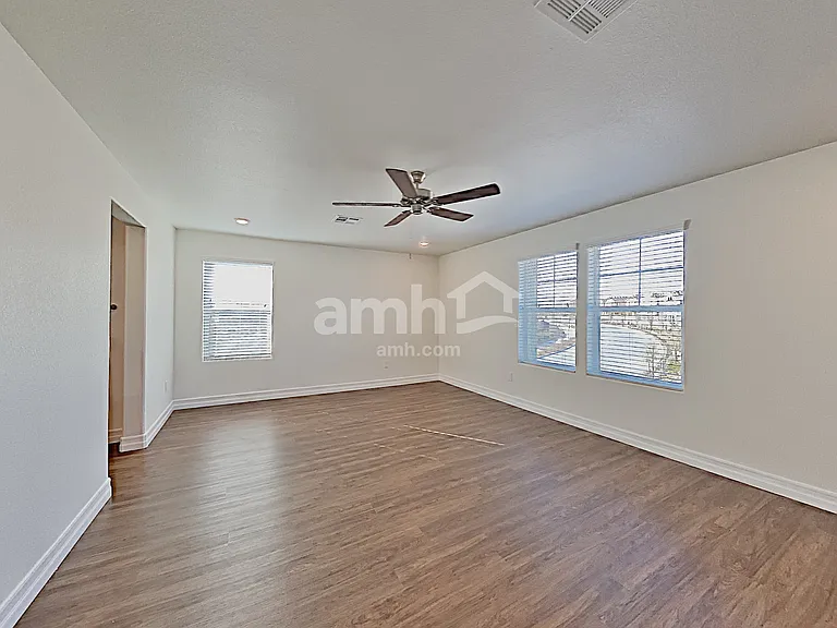 4702 Tree Swing St — Photo 13