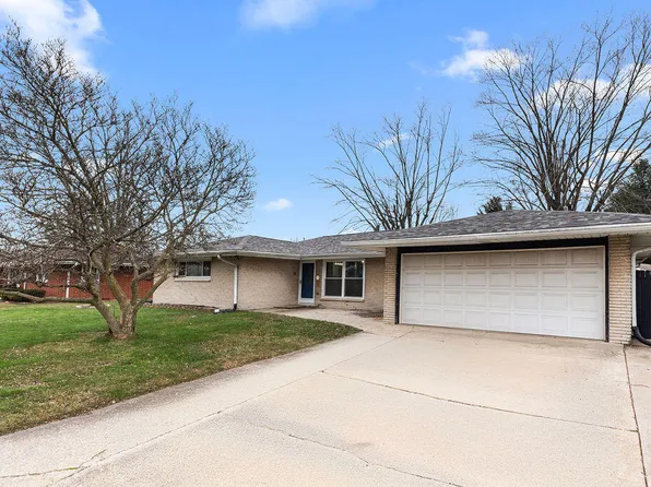 2970 Sunset St, Portage, IN 46368