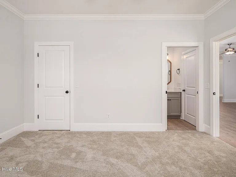 3842 W Wilson St — Photo 26