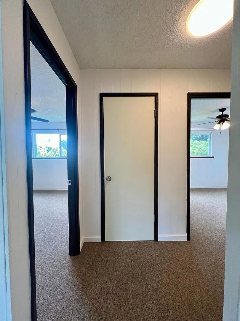 2 Bedroom, 1 Bath Condo- Hilo Terrace — Photo 4