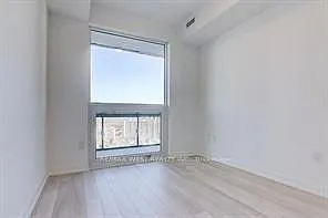 39 Roehampton Ave #2309 — Photo 9