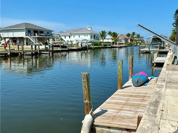 4831 Esplanade St, Bonita Springs, FL 34134