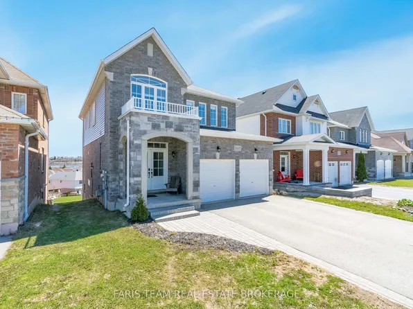3117 Emperor Dr, Orillia, ON L3V 0G4