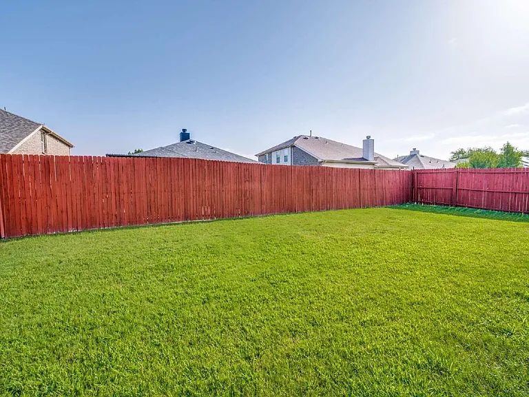 1421 Grackle Dr — Photo 25
