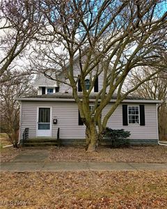 221 E Main St, New London, OH, 44851