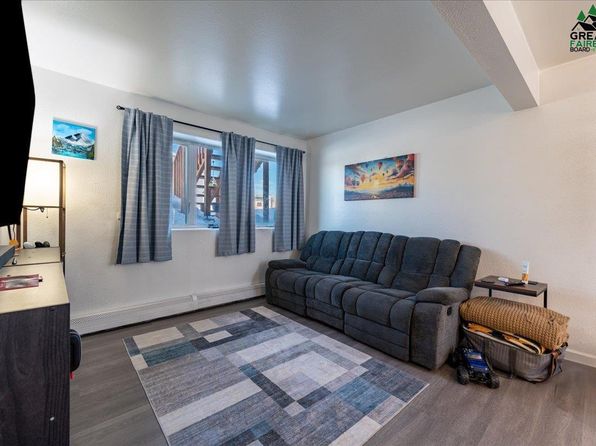 fairbanks-alaska-2083492924 picture