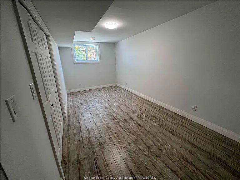 511 Gauthier Dr — Photo 9