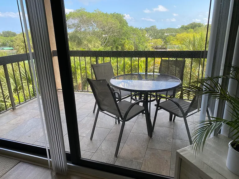 600 Egret Cir #7401 — Photo 26