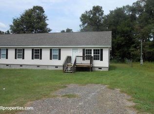 207 Forrest Cir #B, Midway, FL 32343