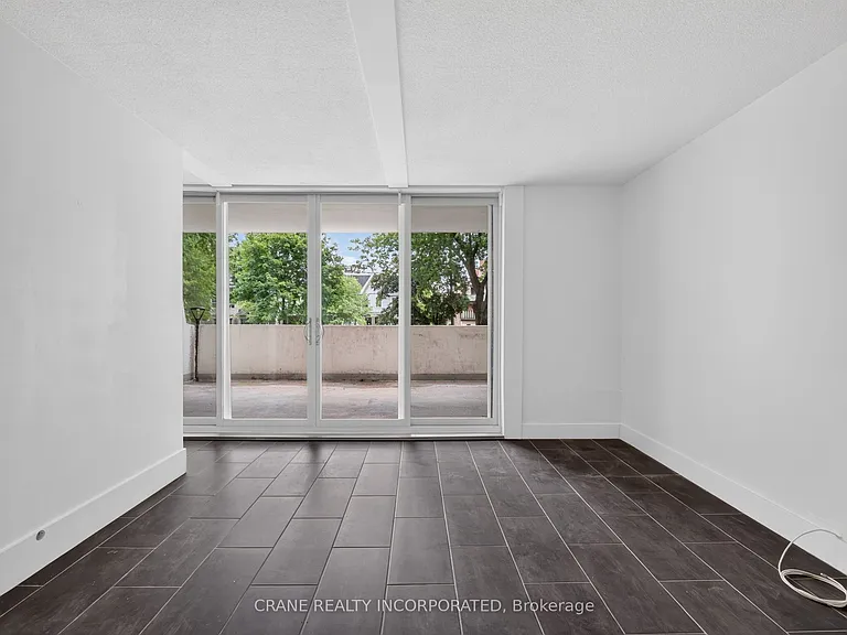 40 Homewood Ave #210 — Photo 15
