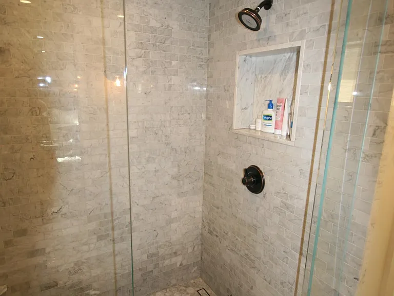 640 Aurora Ave — Photo 10