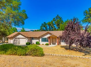 41028 Shandee Ln, Ahwahnee, CA 93601
