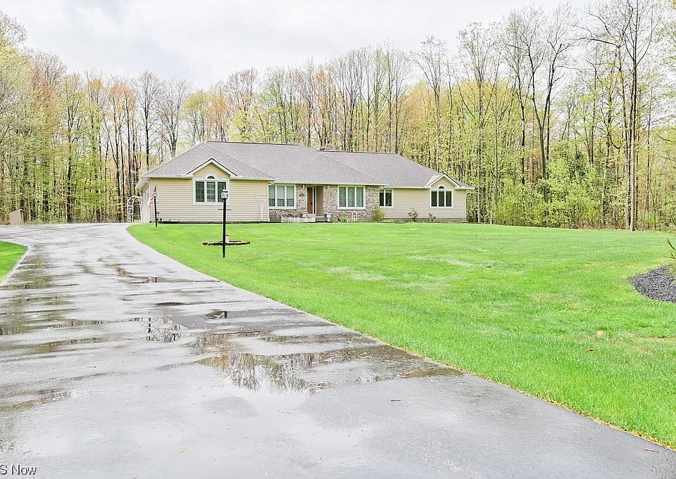 1st image of 11910 Wellesley Ln