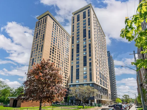 105 Champagne Ave S #615, Ottawa, ON K1S 5E5