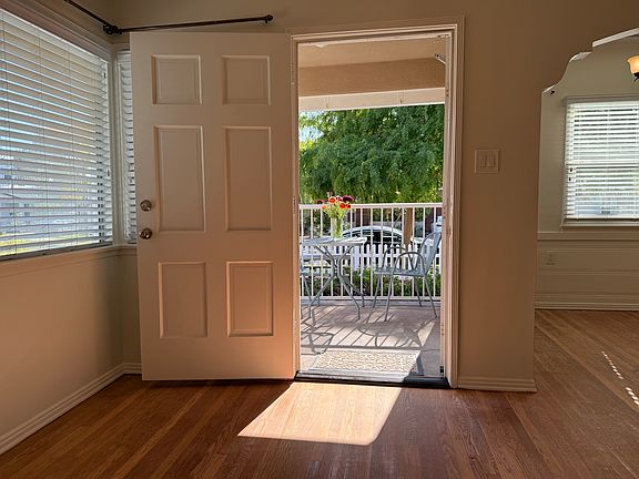 5th image of 4276 Jasmine Ave