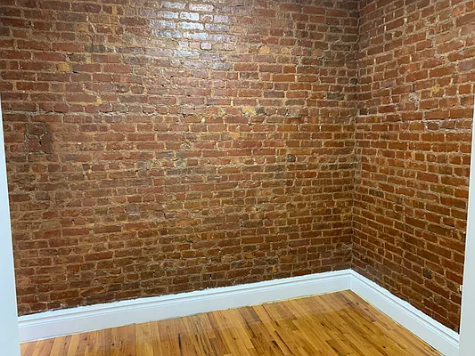 Rented by Point NYC | media 17