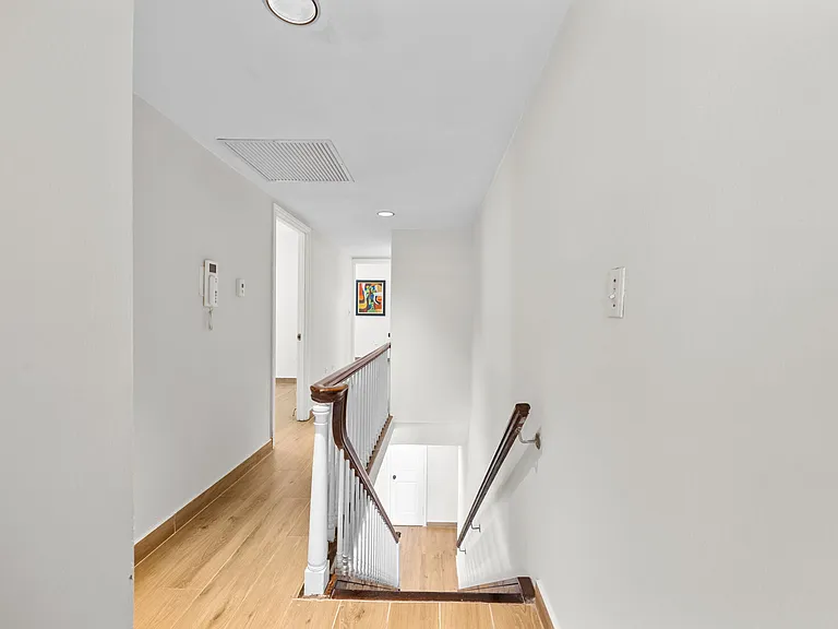 16 Carrian Ct #43 — Photo 14