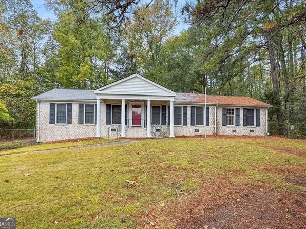 592 Hunnicutt Rd SE, Mableton, GA 30126