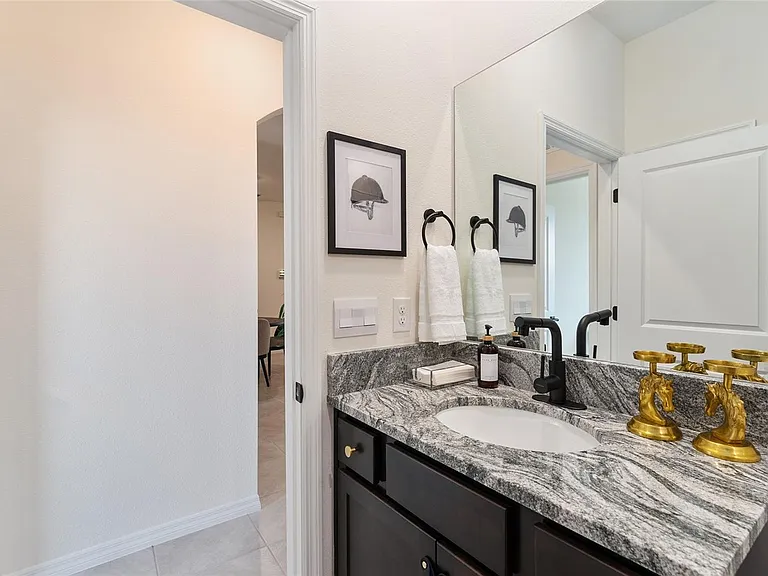5254 NW 43rd Lane Rd — Photo 45