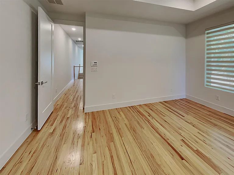 2343 Vagas St — Photo 5