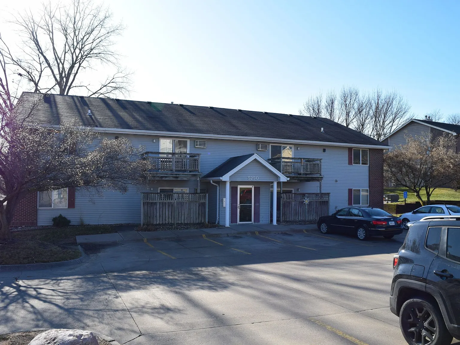 Dakota Apartments — Photo 1