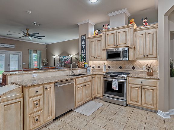 4th image of 2324 Tallgrass Cir