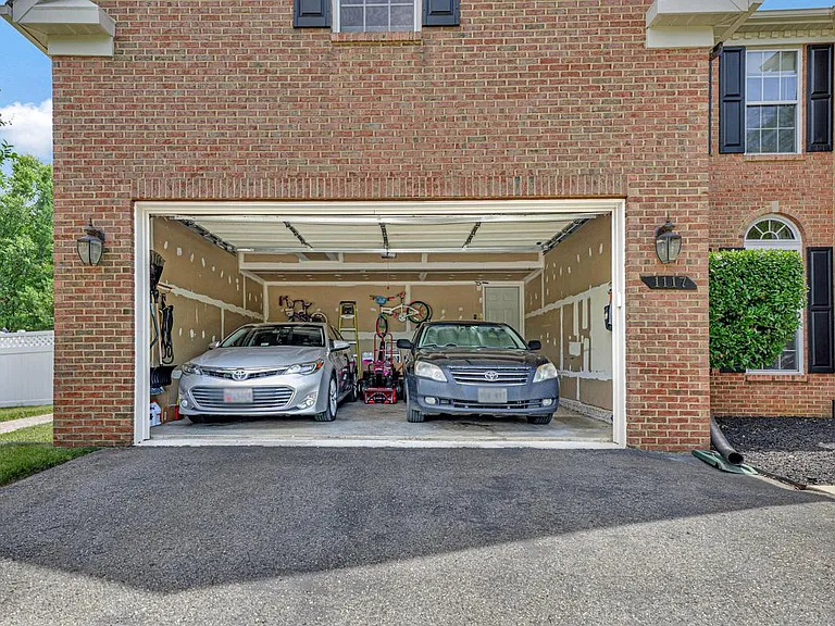 1117 Horizon View Pl — Photo 3