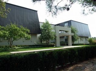 3775 Orchard Lake Rd APT 102, West Bloomfield, MI 48324