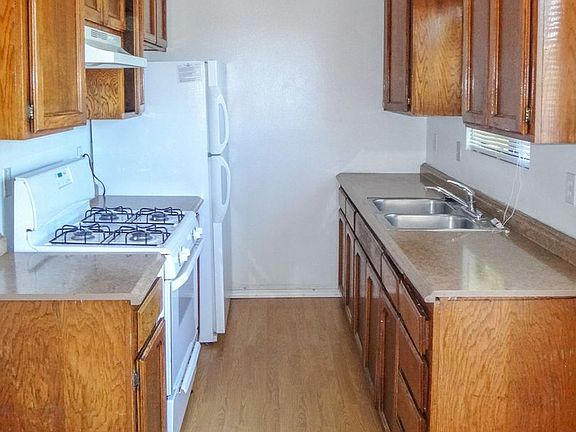 5th image of 3409 Wightman St #0
