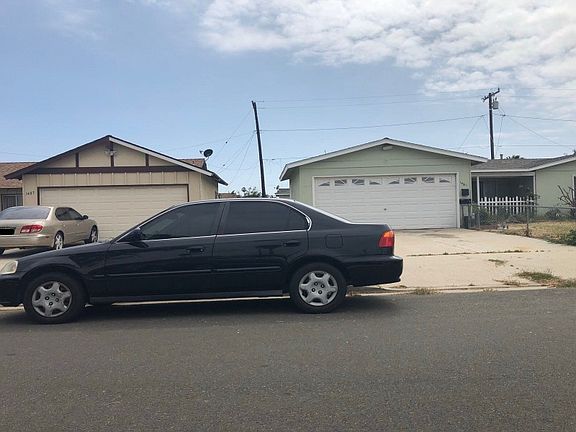2nd image of 1461 Mead Ave