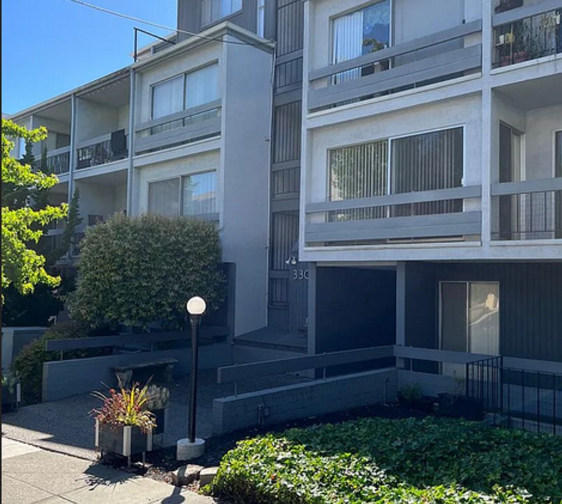 1st image of 330 Adams St APT 210