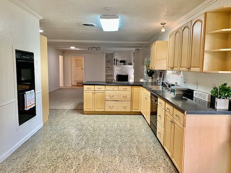 4809 Wheelock Dr — Photo 12