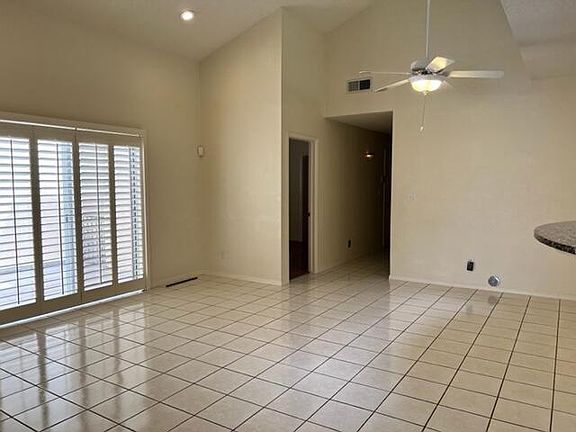 3rd image of 6138 Los Robles Dr