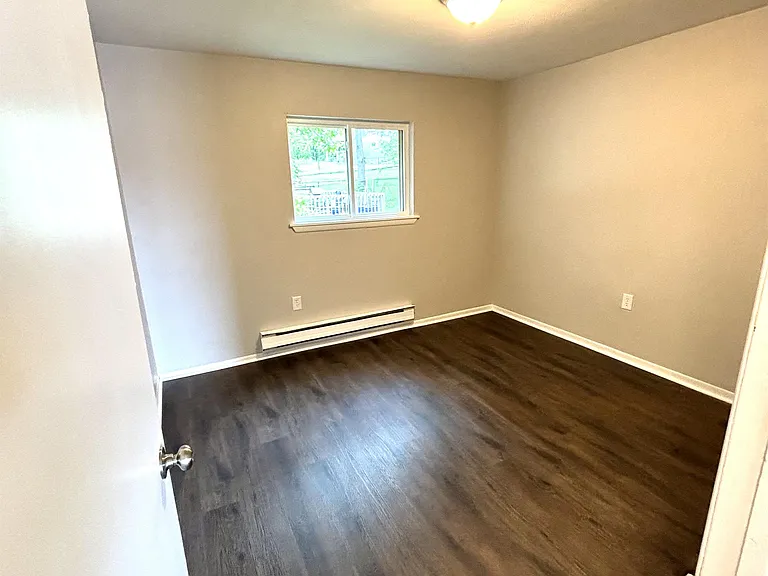 306 Harvey Ave #3 — Photo 5