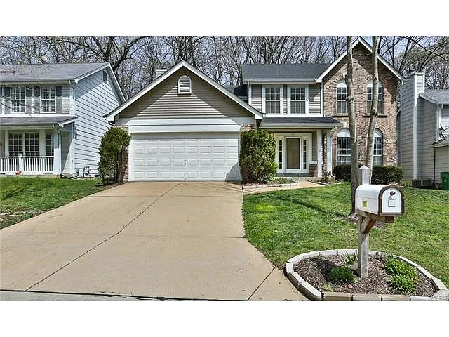 917 Big Bend Station Dr photo 1