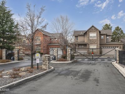 985 Floral Ridge Way, Sparks, NV, 89436