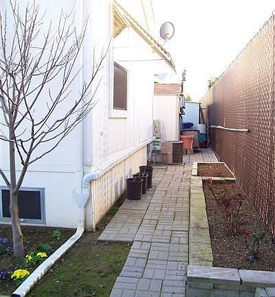 3rd image of 6410 Capital Dr #18