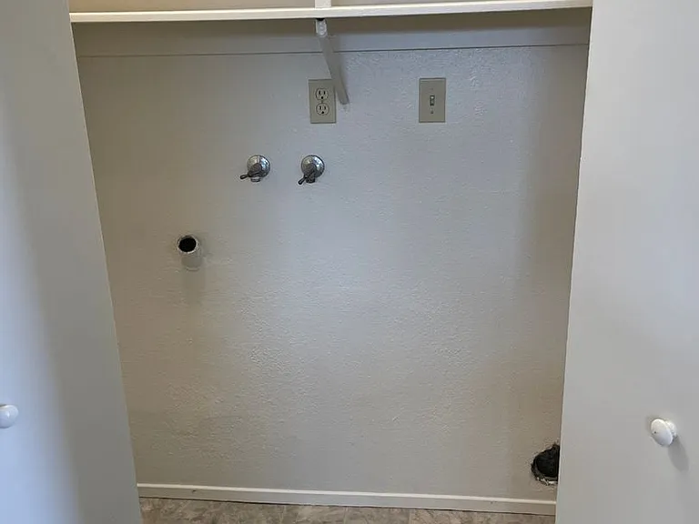 1057 Diablo Ave — Photo 12