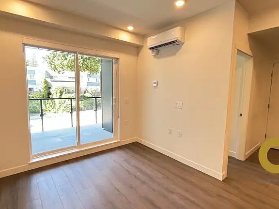 5th image of 82 1st St #211