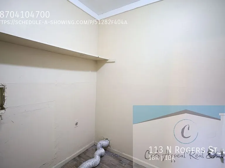 113 N Rogers St #3 — Photo 2