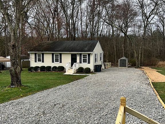 4th image of 8388 Burnside Dr